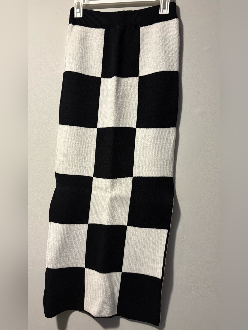 Black & White Checkerboard Knit maxi Skirt Sz s